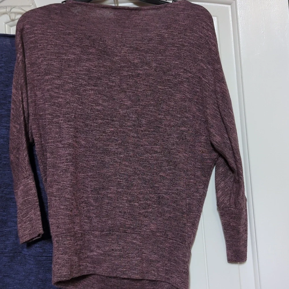 Light weight sweater shirts - Picture 7 of 10